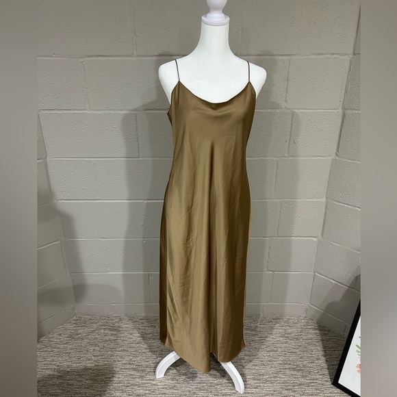 J.Crew NWT Gwyneth Slip Dress in Camel - Picture 2 of 4